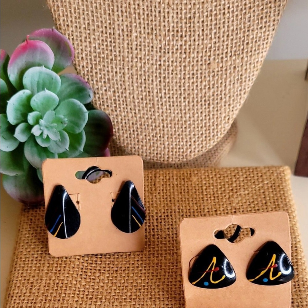 Black and Gold Earrings Set